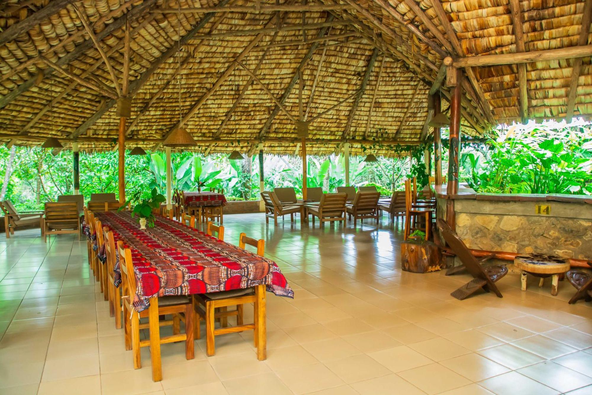 Meru Mbega Lodge Usa River Exterior photo